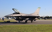 United States Air Force General Dynamics F-16CM Fighting Falcon (88-0527) at  Lakeland - Regional, United States