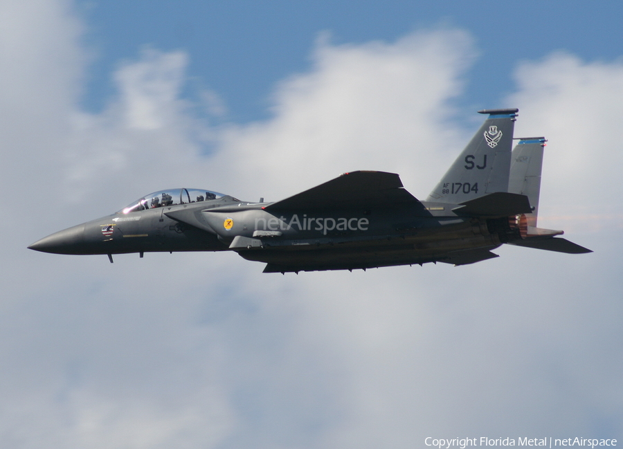 United States Air Force McDonnell Douglas F-15E Strike Eagle (88-1704) | Photo 462626