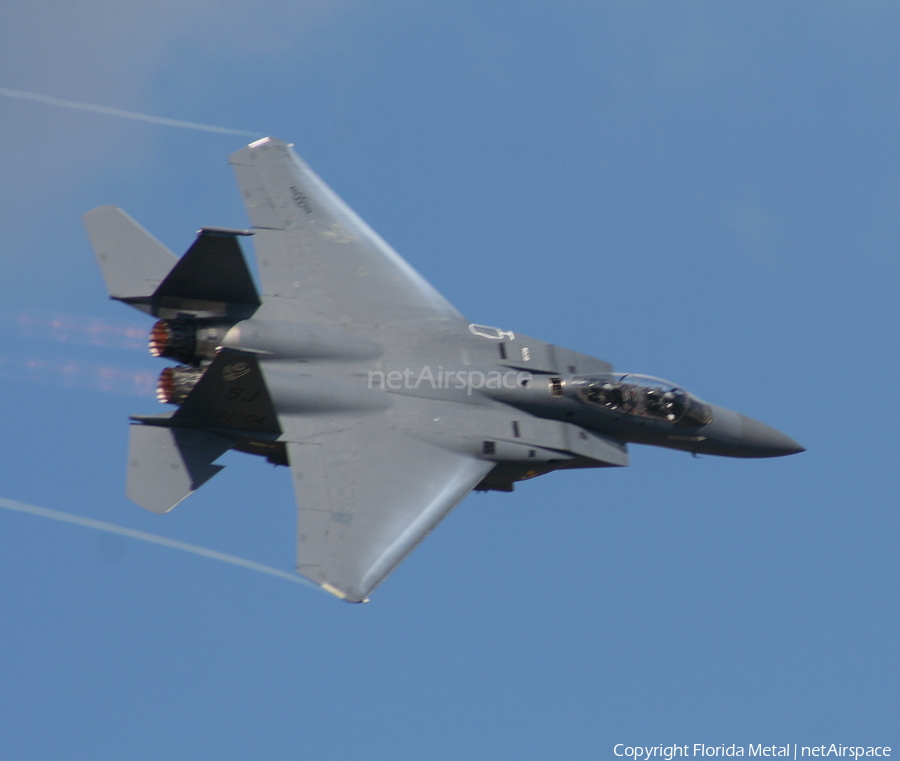 United States Air Force McDonnell Douglas F-15E Strike Eagle (88-1704) | Photo 462627