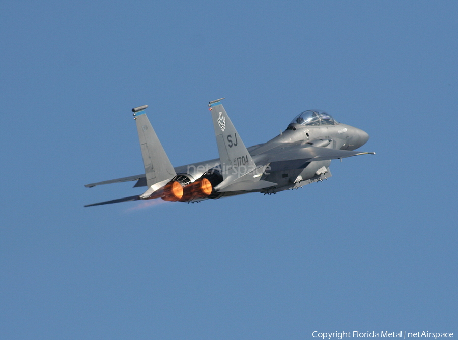 United States Air Force McDonnell Douglas F-15E Strike Eagle (88-1704) | Photo 462633