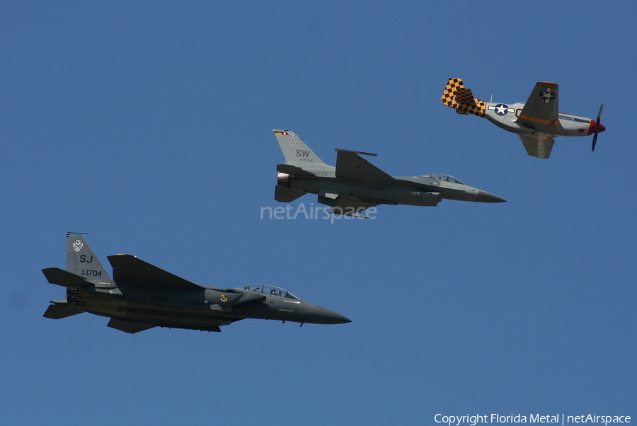United States Air Force McDonnell Douglas F-15E Strike Eagle (88-1704) | Photo 462636