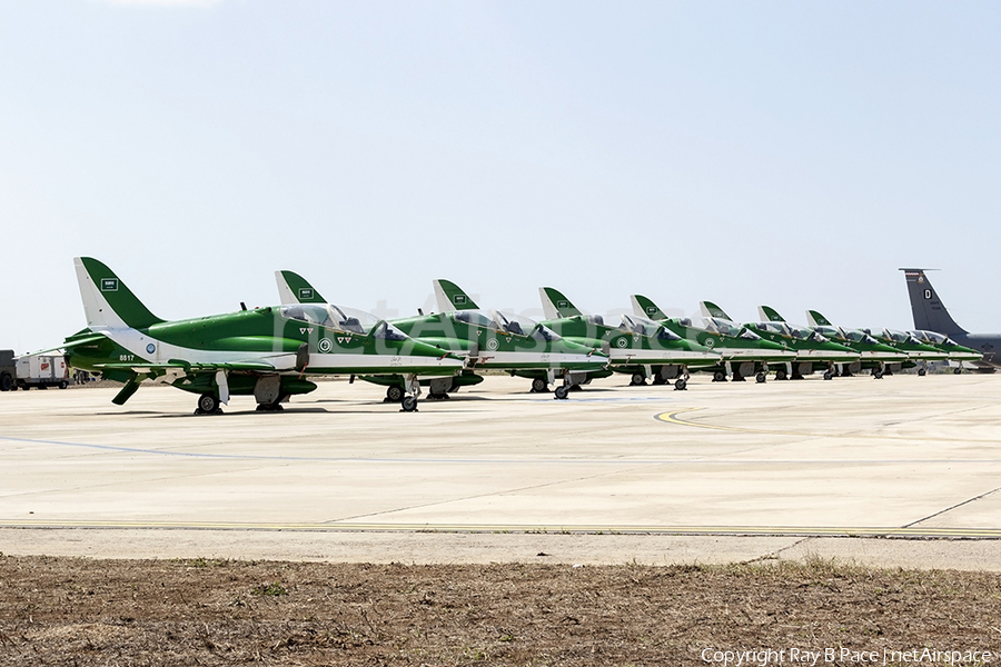 Royal Saudi Air Force BAe Systems Hawk 65A (8817) | Photo 347374