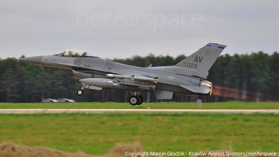 United States Air Force General Dynamics F-16C Fighting Falcon (89-0029) | Photo 88651