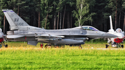 United States Air Force General Dynamics F-16CM Fighting Falcon (89-2102) at  Lask, Poland