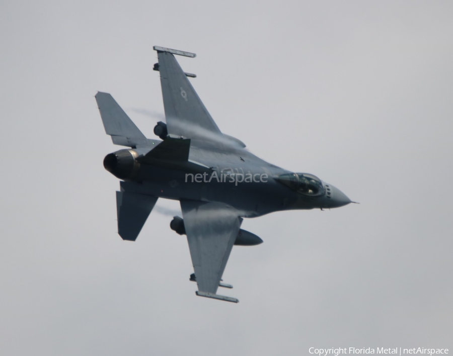 United States Air Force General Dynamics F-16CM Fighting Falcon (89-2128) | Photo 462903