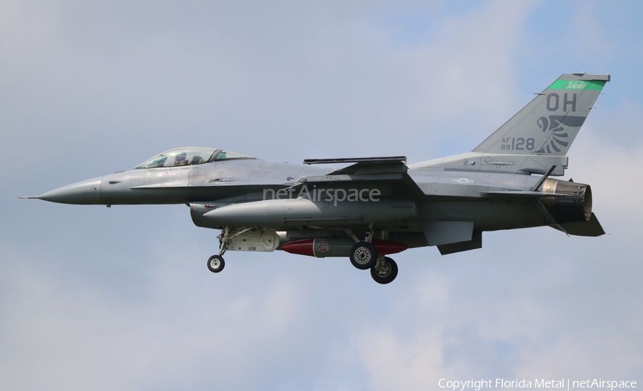 United States Air Force General Dynamics F-16CM Fighting Falcon (89-2128) | Photo 462904