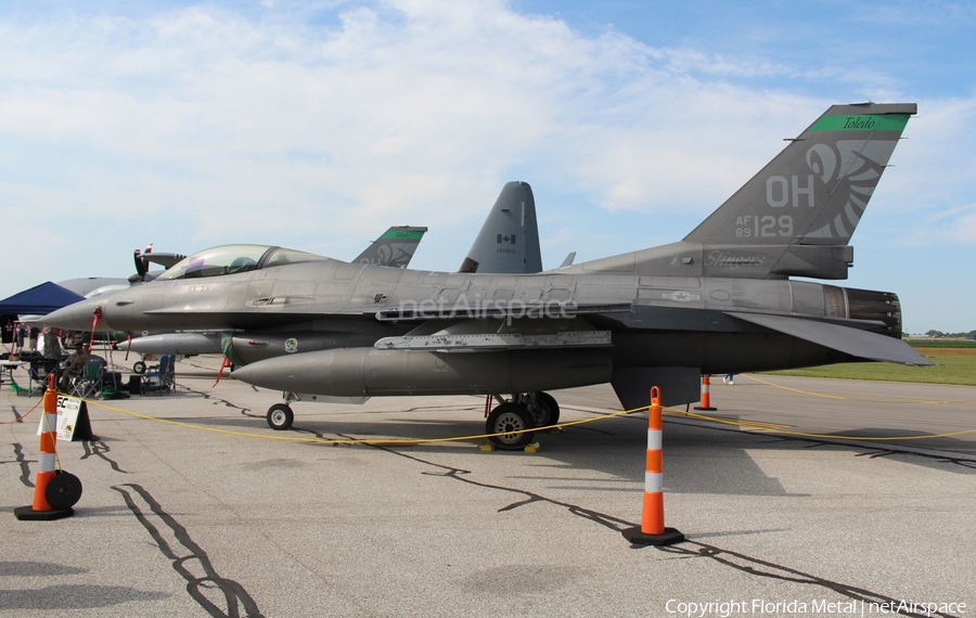 United States Air Force General Dynamics F-16CM Fighting Falcon (89-2129) | Photo 349015