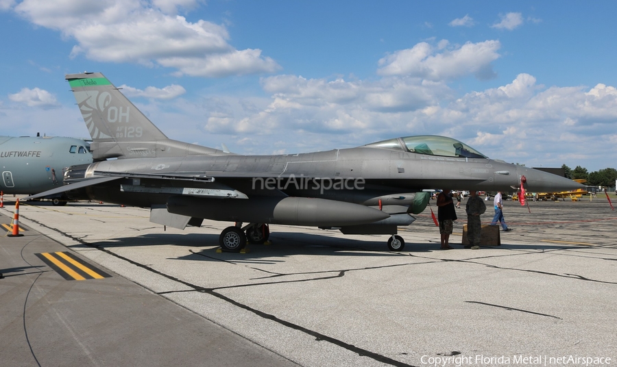 United States Air Force General Dynamics F-16CM Fighting Falcon (89-2129) | Photo 370243