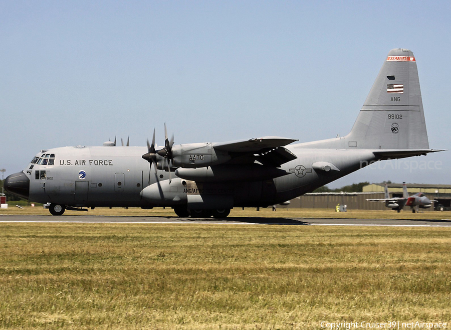 United States Air Force Lockheed C-130H Hercules (89-9102) | Photo 608327