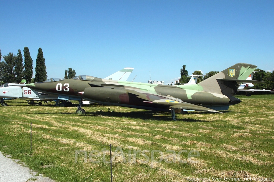 Ukrainian Air Force Yakovlev Yak-28U Maestro (8931906) | Photo 247625