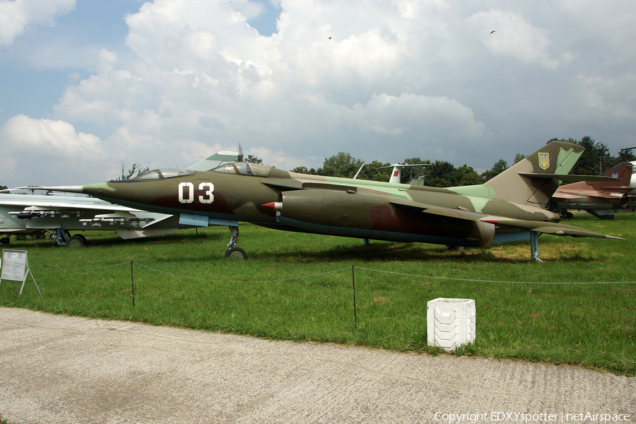 Ukrainian Air Force Yakovlev Yak-28U Maestro (8931906) | Photo 344720