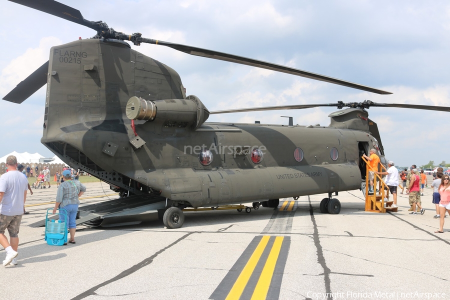 United States Army Boeing CH-47D Chinook (90-00215) | Photo 462976