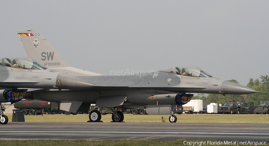 United States Air Force General Dynamics F-16CM Fighting Falcon (90-0806) | Photo 462989