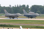 United States Air Force General Dynamics F-16CM Fighting Falcon (90-0806) at  Oshkosh - Wittman Regional, United States