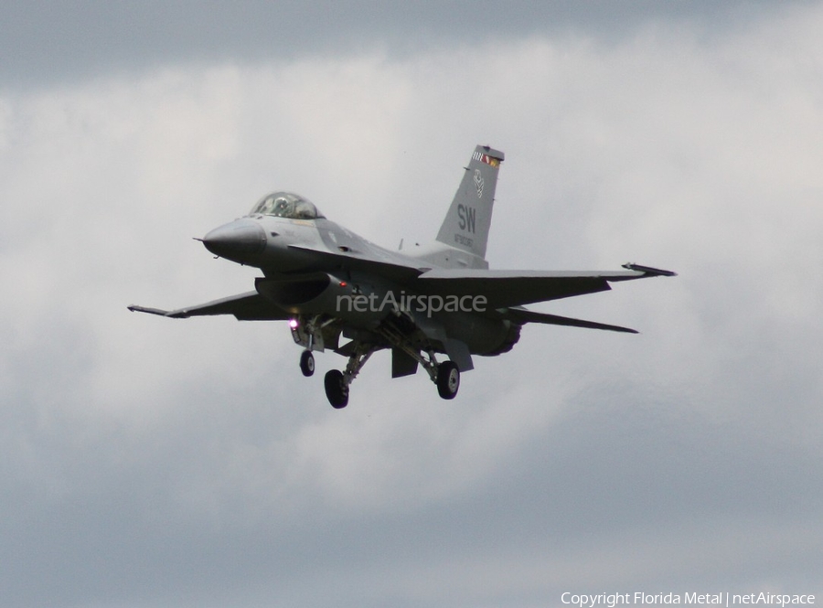 United States Air Force General Dynamics F-16C Fighting Falcon (91-0387) | Photo 463206