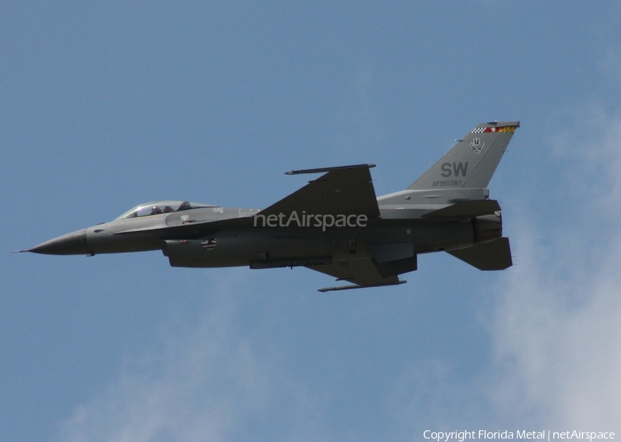 United States Air Force General Dynamics F-16C Fighting Falcon (91-0387) | Photo 463209