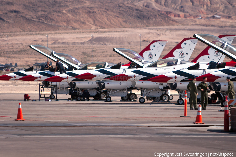 United States Air Force General Dynamics F-16CM Fighting Falcon (91-0392) | Photo 37618