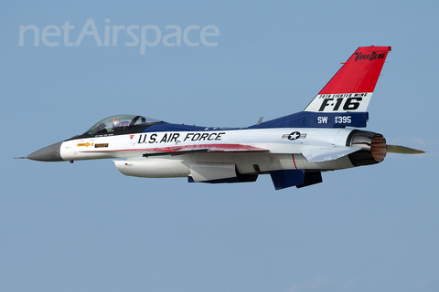 United States Air Force General Dynamics F-16C Fighting Falcon (91-0395) at  Oshkosh - Wittman Regional, United States