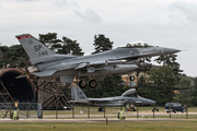 United States Air Force General Dynamics F-16CM Fighting Falcon (91-0416) at  Lakenheath, United Kingdom