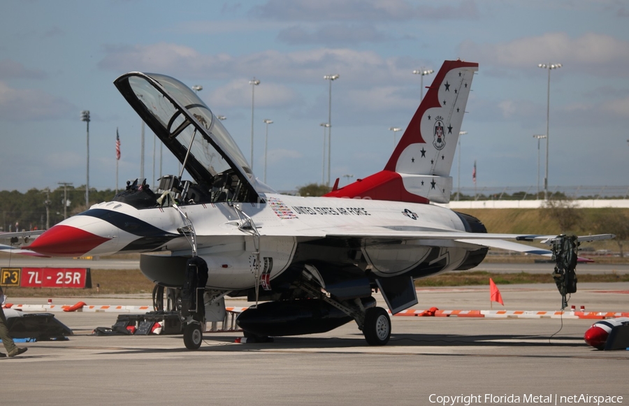 United States Air Force General Dynamics F-16DM Fighting Falcon (91-0479) | Photo 463281
