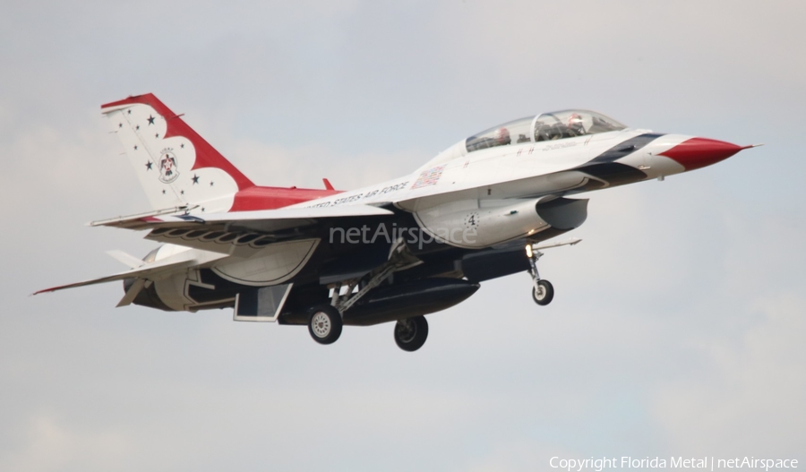 United States Air Force General Dynamics F-16DM Fighting Falcon (91-0479) | Photo 463282