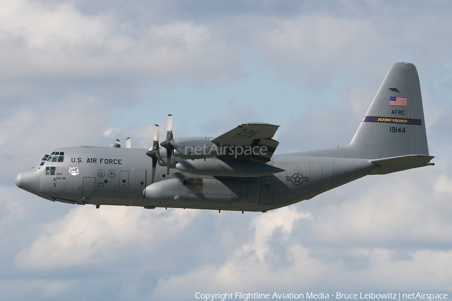 United States Air Force Lockheed C-130H Hercules (91-9144) | Photo 160081