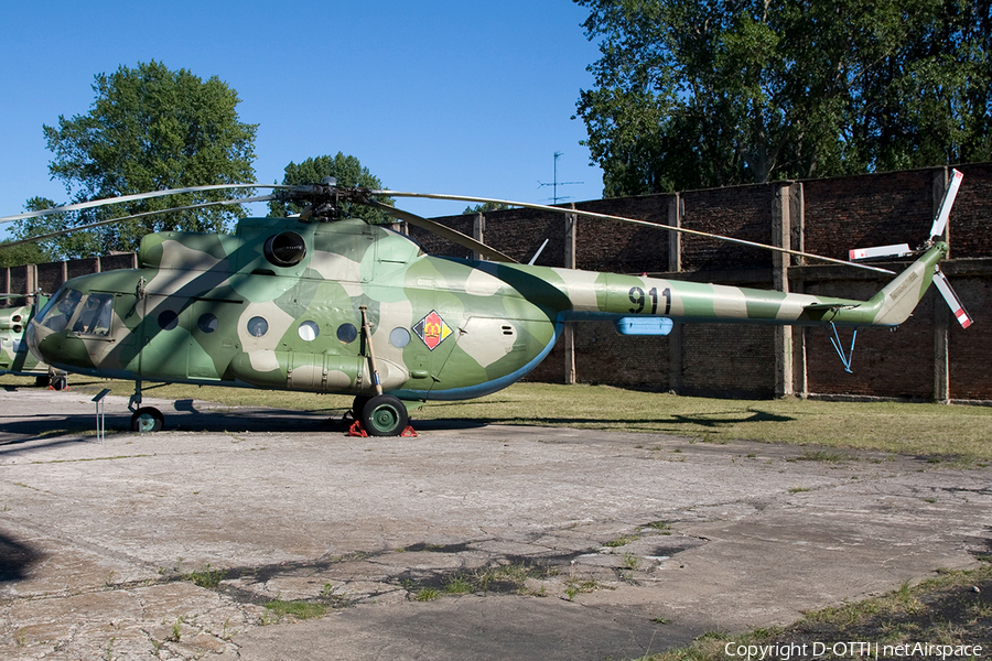 East German Air Force Mil Mi-8T Hip-C (911) | Photo 267517