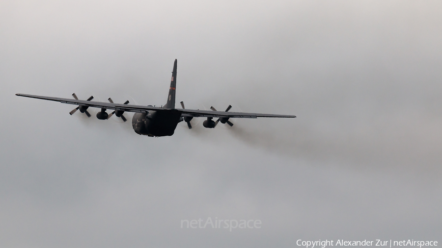 United States Air Force Lockheed C-130H Hercules (92-1451) | Photo 576768