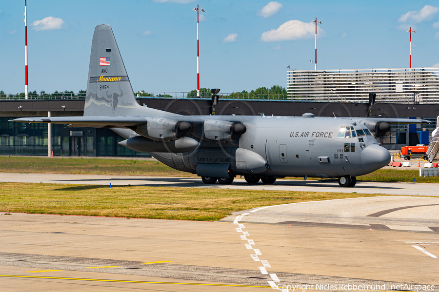 United States Air Force Lockheed C-130H Hercules (92-1454) | Photo 573618