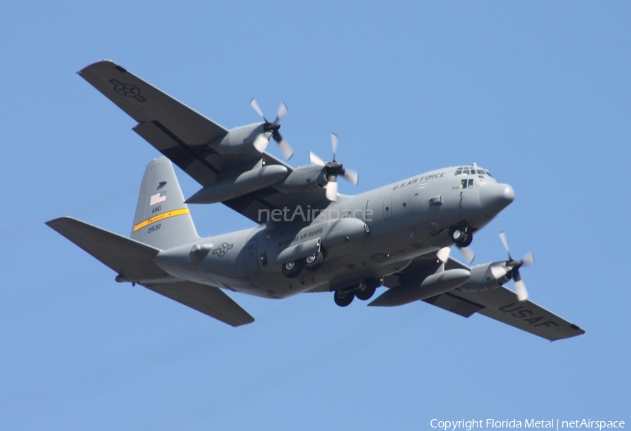 United States Air Force Lockheed C-130H Hercules (92-1532) | Photo 370371