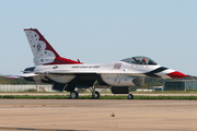 United States Air Force General Dynamics F-16CM Fighting Falcon (92-3***) at  Rockford - International, United States