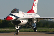 United States Air Force General Dynamics F-16CM Fighting Falcon (92-3***) at  Rockford - International, United States