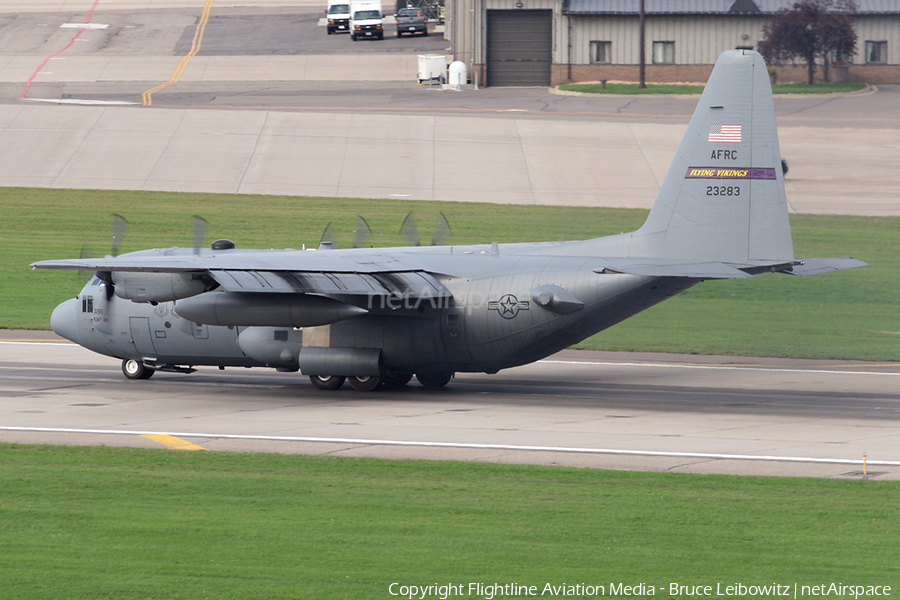 United States Air Force Lockheed C-130H Hercules (92-3283) | Photo 152358