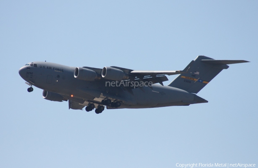 United States Air Force Boeing C-17A Globemaster III (92-3292) | Photo 463430