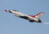 United States Air Force General Dynamics F-16CM Fighting Falcon (92-3888) at  Cleveland - Burke Lakefront, United States