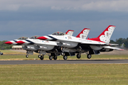 United States Air Force General Dynamics F-16CM Fighting Falcon (92-3888) at  RAF Fairford, United Kingdom