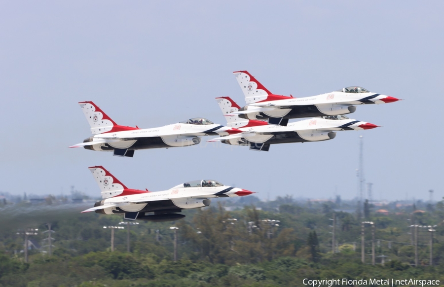 United States Air Force General Dynamics F-16CM Fighting Falcon (92-3908) | Photo 514607