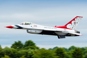 United States Air Force General Dynamics F-16CM Fighting Falcon (92-3908) at  RAF Fairford, United Kingdom