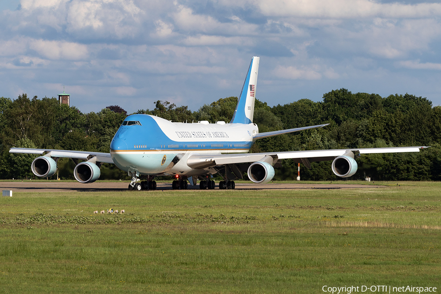 United States Air Force Boeing VC-25A (92-9000) | Photo 173475