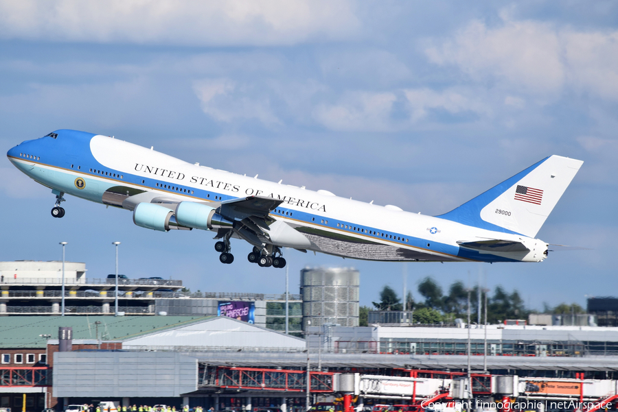 United States Air Force Boeing VC-25A (92-9000) | Photo 420565