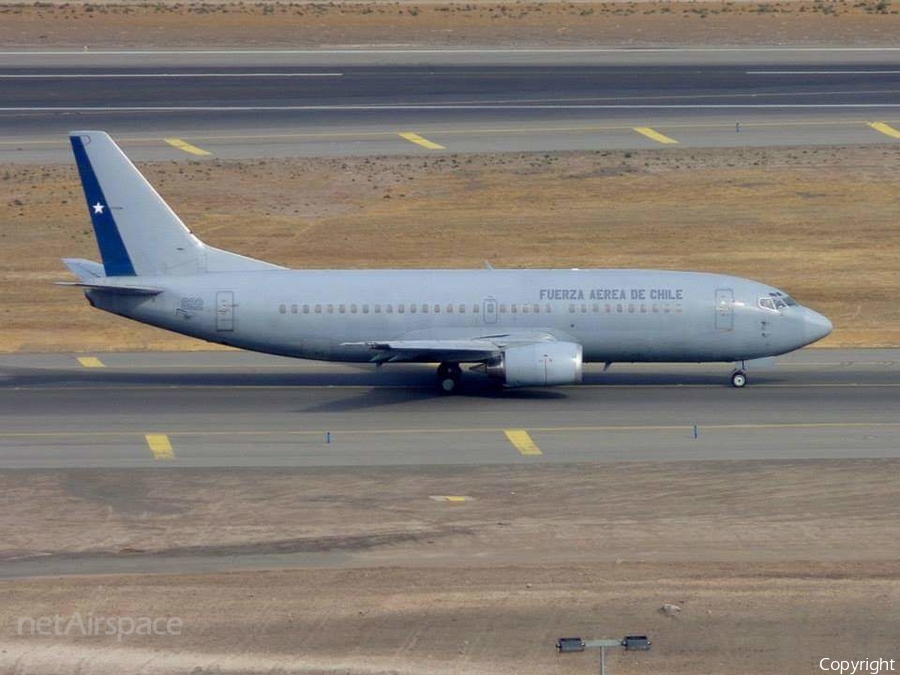 Chilean Air Force (Fuerza Aerea De Chile) Boeing 737-330(QC) (922) | Photo 442389