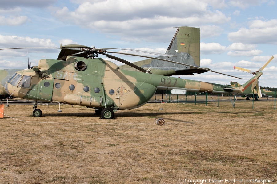 East German Air Force Mil Mi-8T Hip-C (927) | Photo 426445