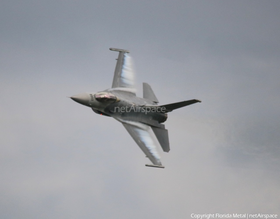 United States Air Force General Dynamics F-16CM Fighting Falcon (93-0540) | Photo 308587