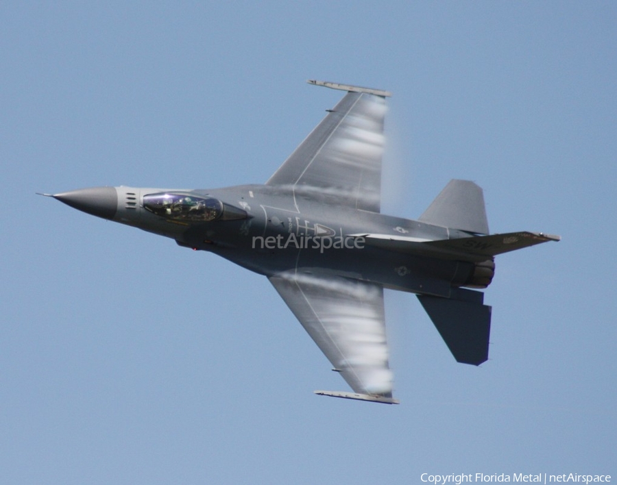 United States Air Force General Dynamics F-16CM Fighting Falcon (94-0042) | Photo 463691