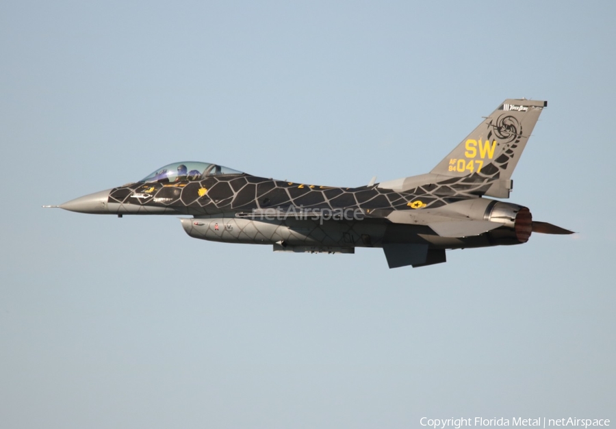United States Air Force General Dynamics F-16CM Fighting Falcon (94-0047) | Photo 433158