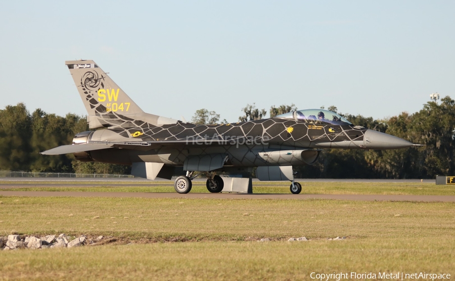 United States Air Force General Dynamics F-16CM Fighting Falcon (94-0047) | Photo 463712