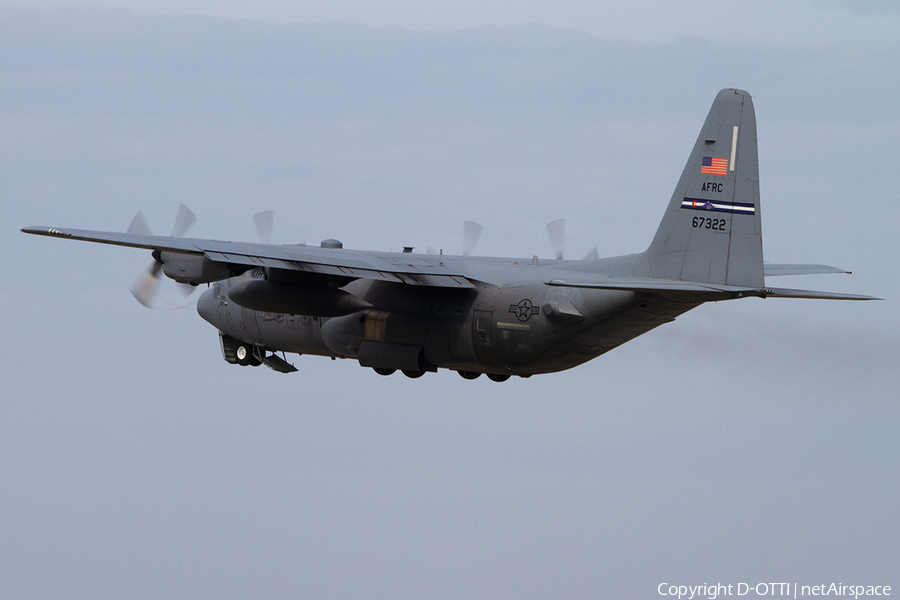 United States Air Force Lockheed C-130H Hercules (96-7322) | Photo 369266