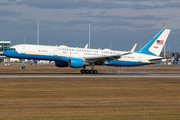 United States Air Force Boeing C-32A (98-0001) at  Munich, Germany