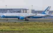 United States Air Force Boeing C-32A (98-0002) at  Cologne/Bonn, Germany