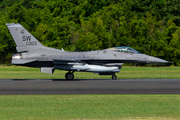 United States Air Force General Dynamics F-16CM Fighting Falcon (98-0003) at  San Juan - Luis Munoz Marin International, Puerto Rico
